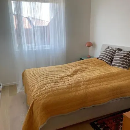 Flott Rekkehus, Leies Ut Til Ons *