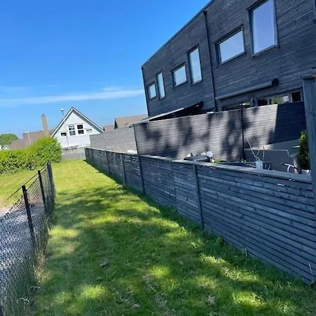 Flott Rekkehus, Leies Ut Til Ons Apartment *
